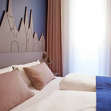 Hotel Stadtrandzimmer *